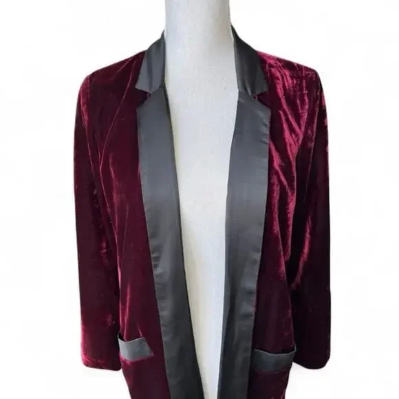 BB Dakota velvet blazer midnight in Paris in Bordeaux holiday relaxed burgundy - Picture 4 of 9